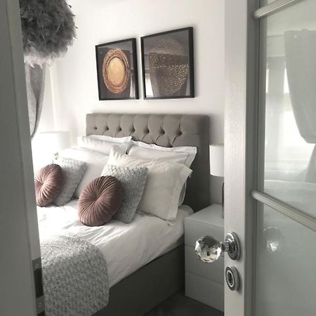 Castle Donington Apartment Екстериор снимка