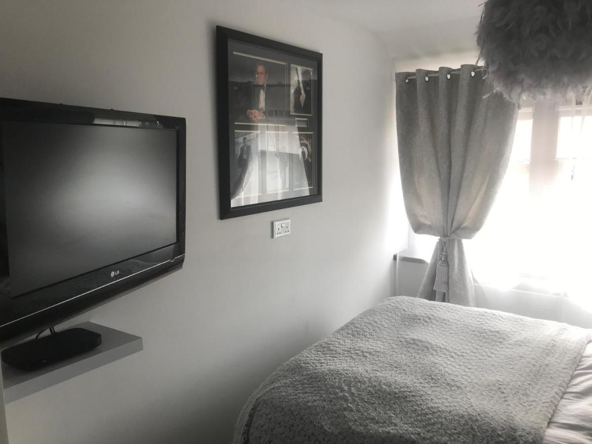 Castle Donington Apartment Екстериор снимка
